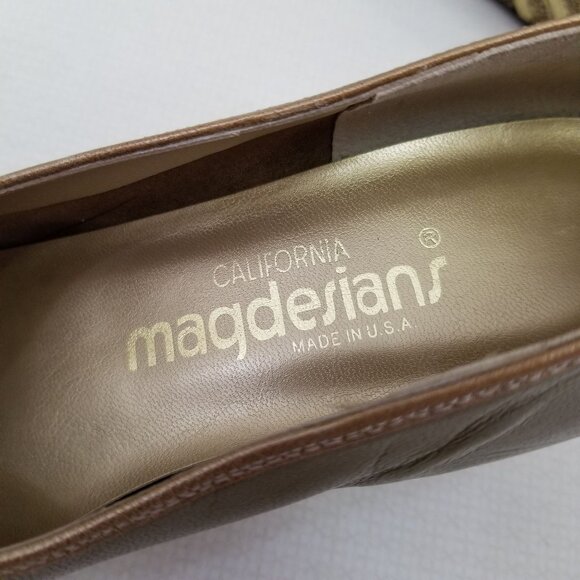 Magdesians 10N Gold Metallic Wedge Heels USA Vintage Slip On Costume Retro - Picture 6 of 9